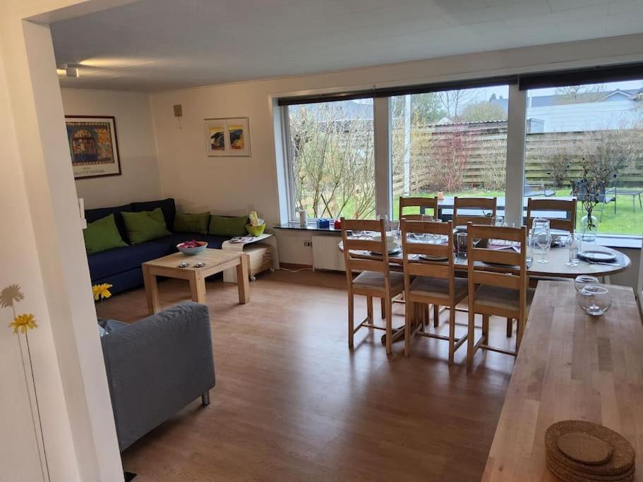 Family Friendly Apt B, 900M To Lego House, Parking, Legoland, Lalandia 比隆 外观 照片