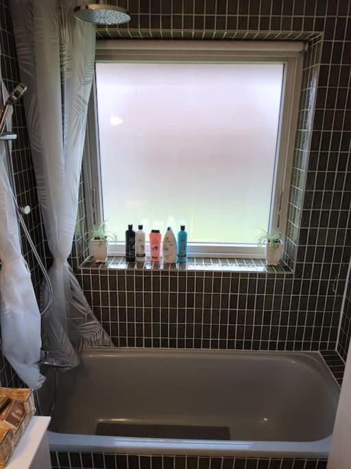 Family Friendly Apt B, 900M To Lego House, Parking, Legoland, Lalandia 比隆 外观 照片